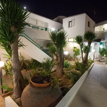Aparthotel Eligonia