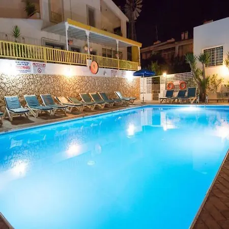 Aparthotel Eligonia