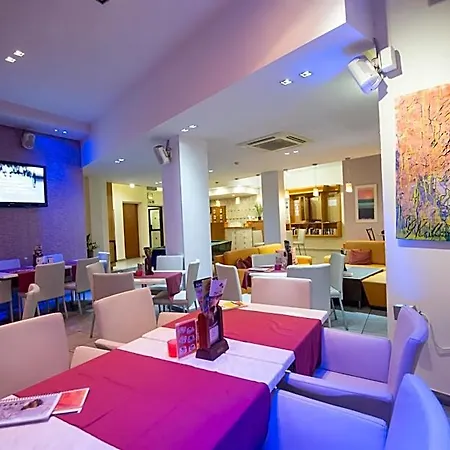 Aparthotel Eligonia