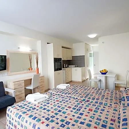 Eligonia Aparthotel 4*