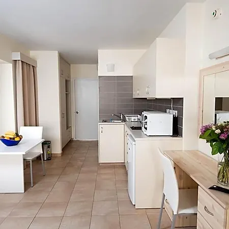 Eligonia Aparthotel 4*