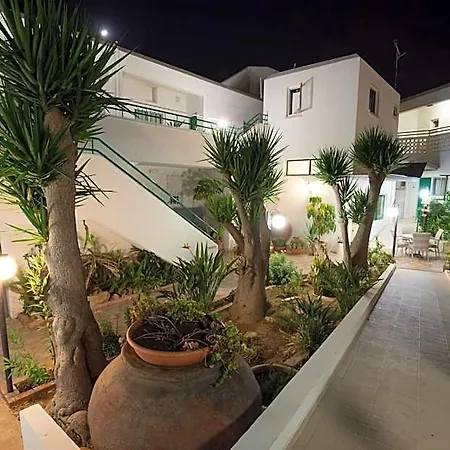 Eligonia Aparthotel
