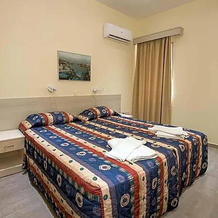 Aparthotel Eligonia 4*
