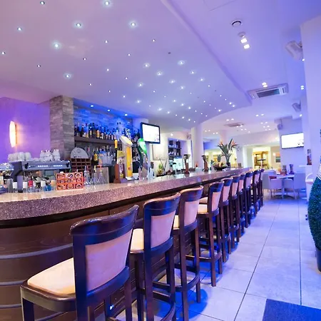 Eligonia Aparthotel 3*