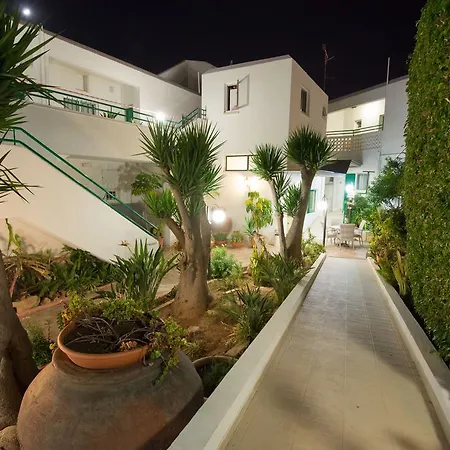 Aparthotel Eligonia 3*