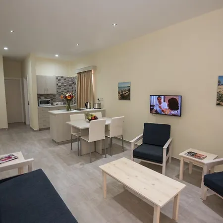 Lägenhetshotell Eligonia 4*