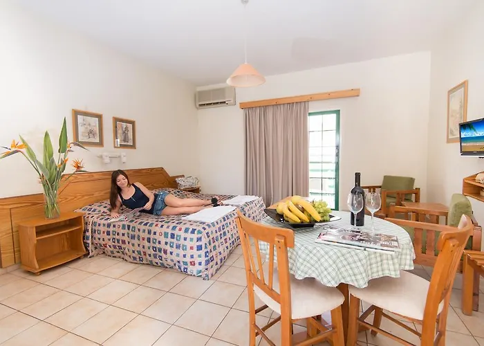 Eligonia Lägenhetshotell