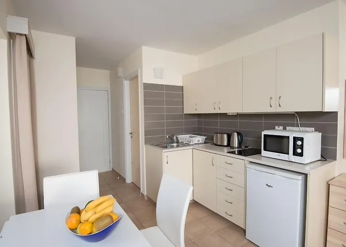 Eligonia Lägenhetshotell