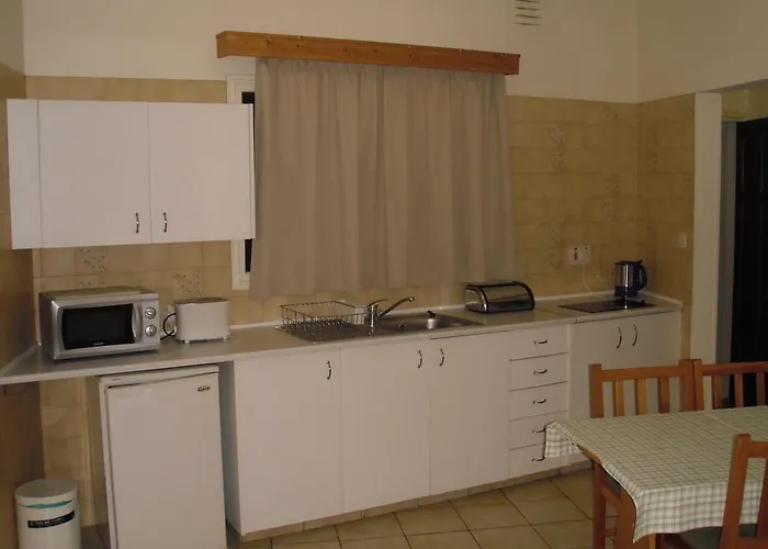 Lägenhetshotell Eligonia 4*